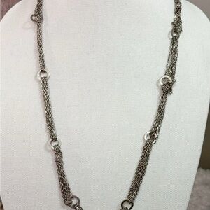 Elegant Silver Chain Necklace